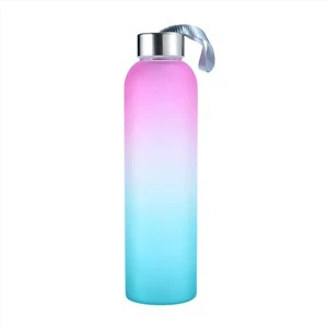 Klaasist joogipudelid